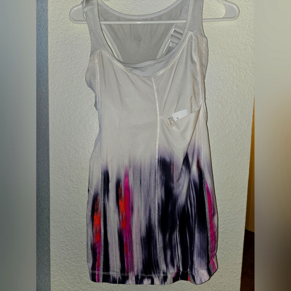 Flawed Lululemon tank top built in sport bra multicolor 4